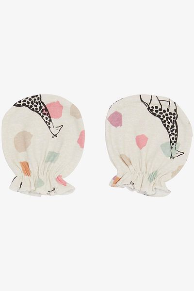 Breeze Ecru Color Newborn Baby Gloves - Giraffe Printed