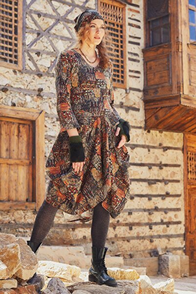 Los banditos Ασύμμετρο μακρυμάνικο φόρεμα με λαιμόκοψη με δέσιμο στη μέση