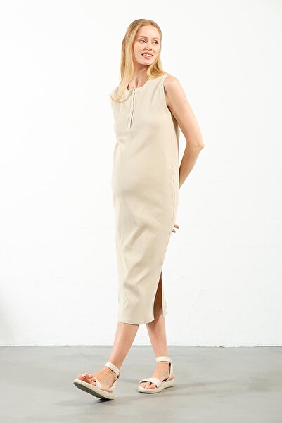 BUSA ΚΡΕΜΑ Φόρεμα με ραβδώσεις μηδενικού μανίκι με σκίσιμο στο πλάι