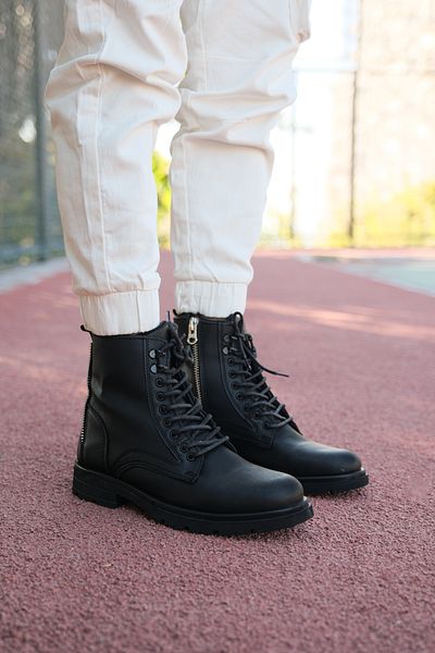 Riccon Unisex Zippered Boots 0012695   Matte Black