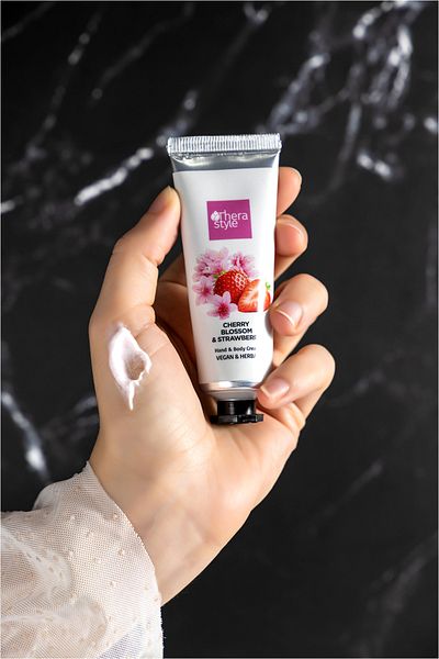 Thera Style Cherry Blossom & Deep Moisturizing Hand Cream 30 ml
