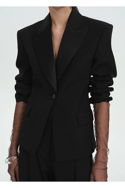 MANGO Woman Wollblazerjacke mit Satinkragen