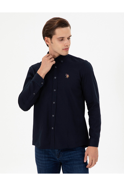 U.S. Polo Assn. قميص رجالي باللون الأزرق الداكن بأكمام طويلة 50292088 -VR033