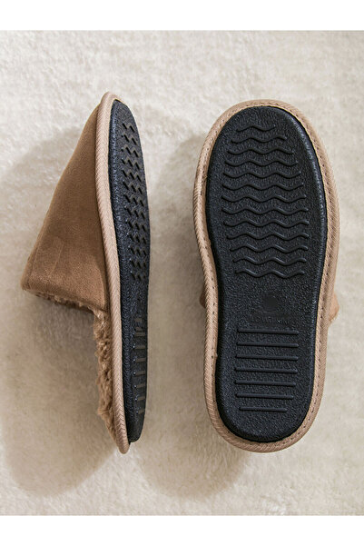 LC Waikiki Ανδρικές παντόφλες για το σπίτι - Άνετη εφαρμογή