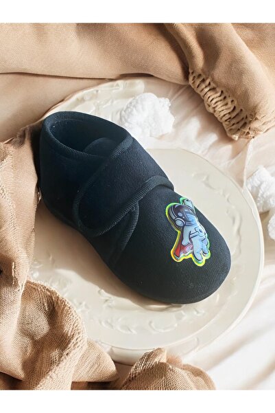 Akınal Bella Konay  86 ışıklı ortopedik ev içi çocuk panduf