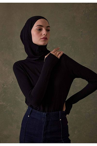 Fresh Black Bonnet Hood Detailed Bodysuit