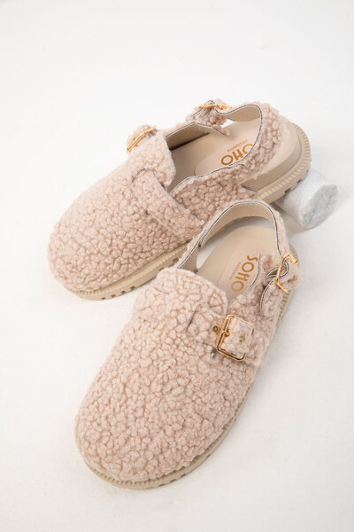 SOHO Béžové plyšové dámské sandály 19823