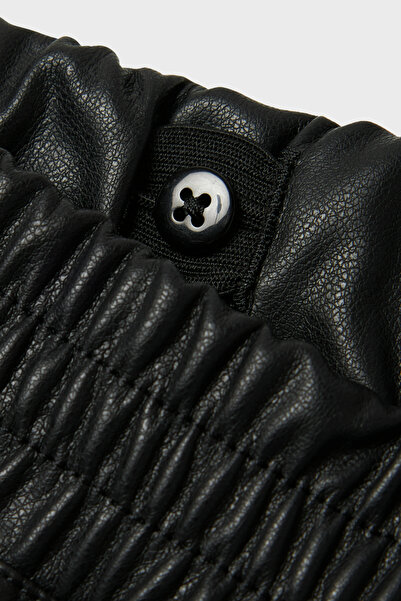 name ıt Dámské kraťasy Krátký střih Ppu100 Model