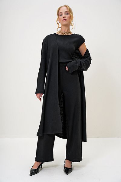 Trend Alaçatı Stili Damen-Set mit schwarzer Schulterpolsterung, Bluse, Hose und Strickjacke mit Rundhalsausschnitt ALC-X4710-RV
