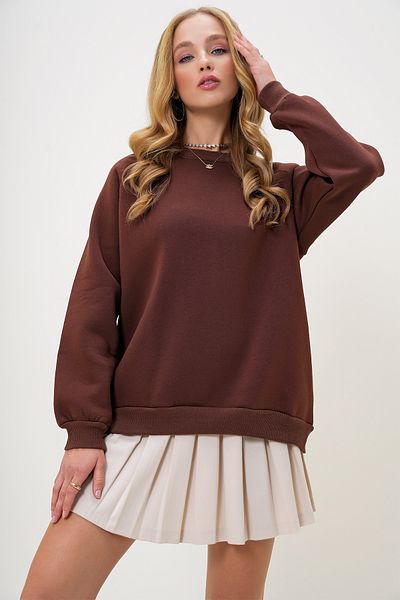 Trend Alaçatı Stili Women's Brown Crew Neck Raglan Sleeve Three Thread Raster Basic Sweatshirt Alc-X13180