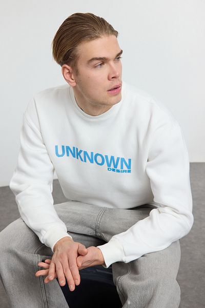 Trendyol Collection Ecru oversize/široký střihový text tištěný fleece kolem krku uvnitř mikiny Tmnaw25Sw00047