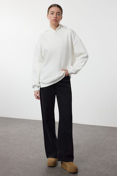 Trendyol Collection White Thick Fleece Back Cherry Embroidery Hooded Knitted Sweatshirt Twoaw25Sw00306