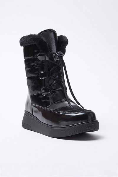 TRENDYOL SHOES Чорні водовідштовхувальні жіночі зимові черевики на шнурівці TAKAW25BO00023