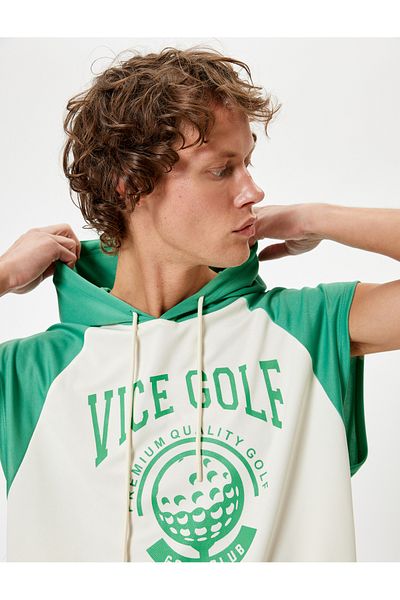 Koton Ärmelloses Sport-Tanktop mit Kapuze und Slogan-Aufdruck