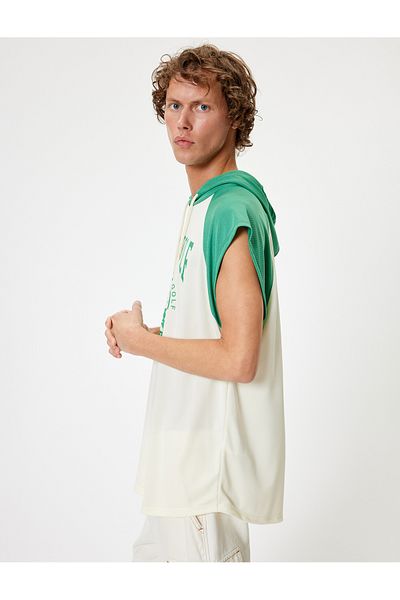 Koton Ärmelloses Sport-Tanktop mit Kapuze und Slogan-Aufdruck