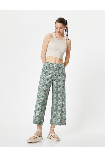 Koton Ethnic Patterned Short Leg Trousers Comfortable Fit Elastic Waist Viscose Fabric