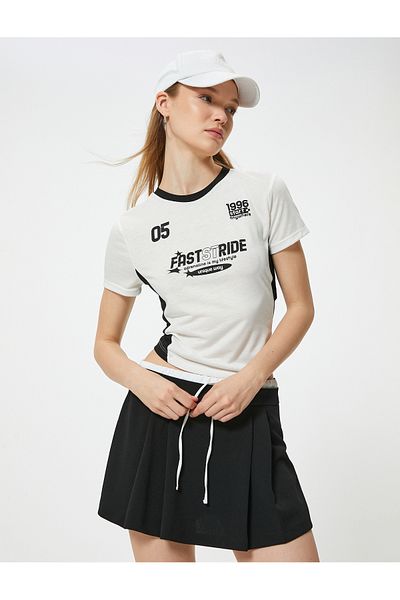 Koton Crew Neck Short Sleeve Slogan Printed T-Shirt