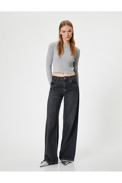 Koton Crew Neck Crop Knitwear Sweater Slim Fit
