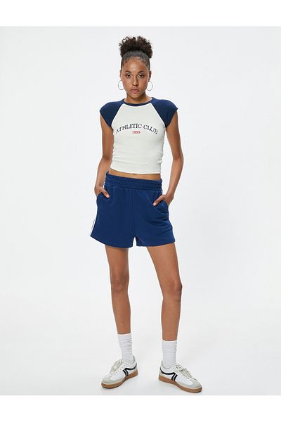 Koton Crew Neck Crop Sports T-Shirt - Printed and Raglan Sleeves, Slim Fit