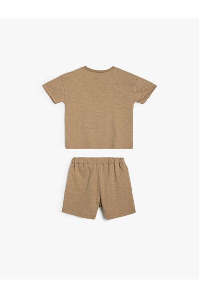 Koton 2-teiliges Set aus T-Shirt und Shorts aus Baumwolle – Aufdruck detailliert