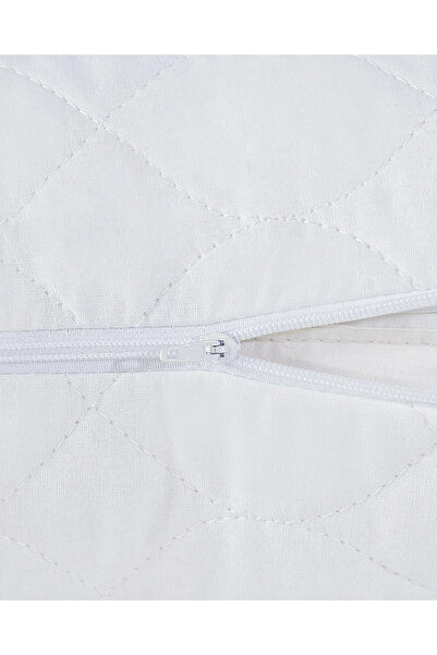 Madame Coco Crispy Pamuk Kapitoneli Yastık Alezi