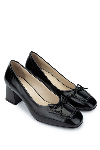 Tamer Tanca Kadın Hakiki Deri Siyah Rugan Topuklu Ayakkabı