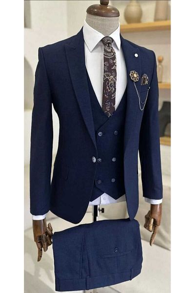 Dacfashion Slim Fit Suit