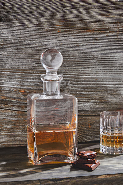 Glamis Selen Concept Polo Model El Yapımı Cam Kare Karaf Viski Ve Meşrubat Şişesi