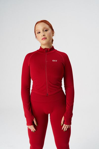 qlu Red Women's Crop Top - Seamless/Seamless and Zippered Attractive Collection