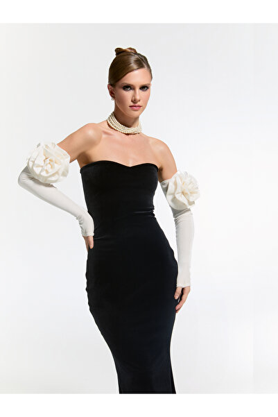 Nur Karaata Windsor Dress