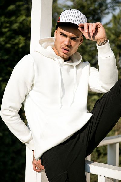 Buratti Ανδρικός ιδρώτας - Slim Fit, με κουκούλα, τσέπη καγκουρό, γούνινο εσωτερικό, μαλακό ράστερ 5905281