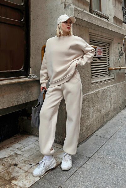 Swist Μπεζ Pow Crew Neck Φούτερ-Φούτερ Γυναικεία αθλητική φόρμα με ράστερ στο εσωτερικό