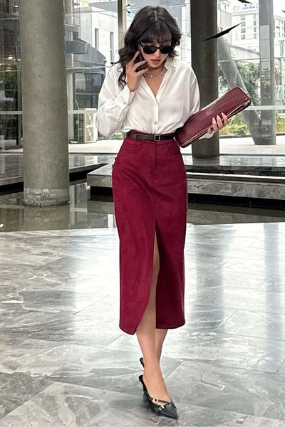 Ecenin Favorileri Fusta midi din piele intoarsa burgundy cu fanta in fata