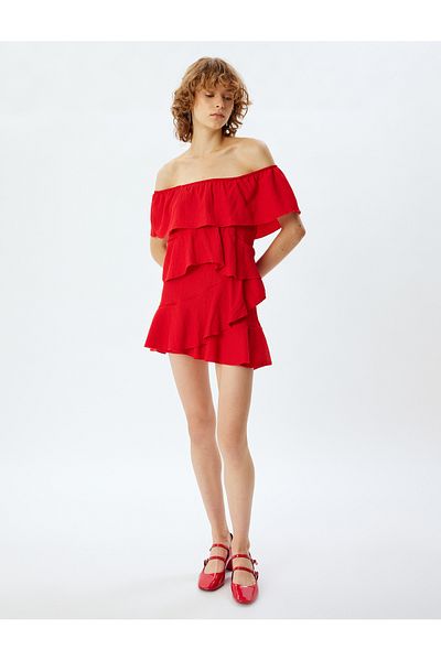 Koton Mini-Kleid mit Rüschen und U-Boot-Ausschnitt – bequeme Passform, schulterfrei