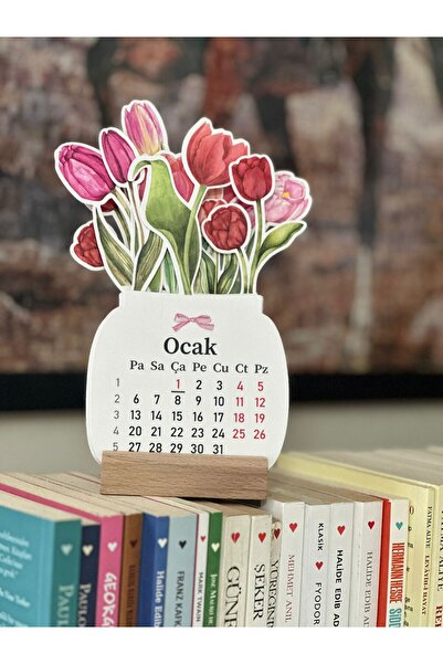 Etiketçi Paşa 2026 Ahşap Ayaklı Çiçekli Mini Özel Tasarım, Masaüstü Takvim, Lale Çiçek Buketi - Yeni Yıl