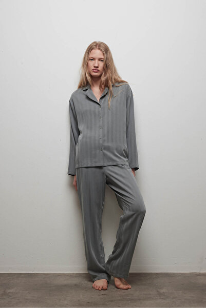 Hays Kadın Jakarlı Dokuma Uzun Kollu Gömlek