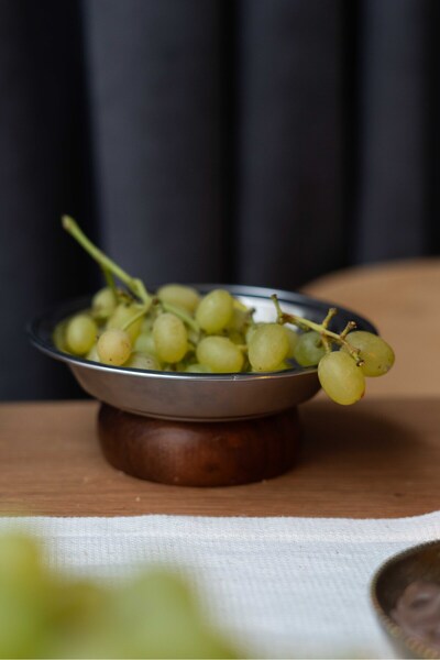 Beige & Stone 15.5 cm Cookie Fruit Nuts Presentation Bowl Stand with Wooden Legs