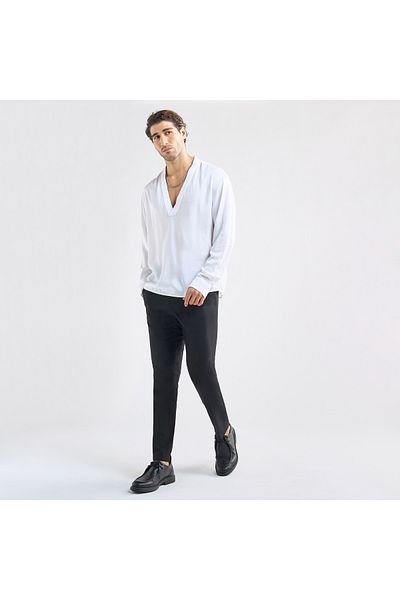 FAV Relaxed Fit Shirt with V-neck and Long Sleeves