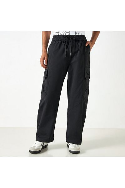 Lee Cooper Solid Cargo Pants with Pockets