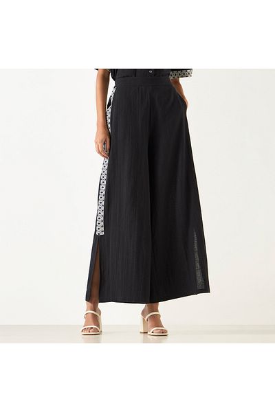 2Xtremz Embroidered Wide Leg Pants