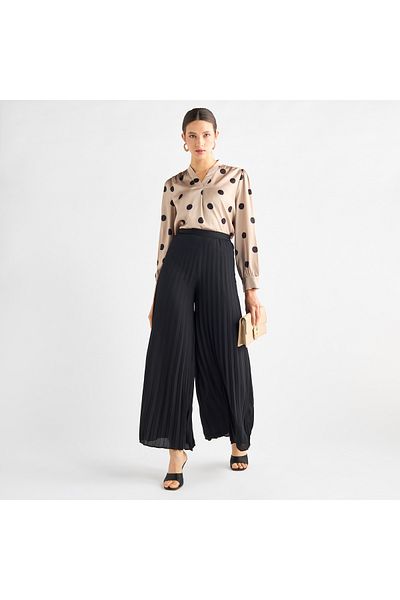 FAV Pleated Wide Leg Pants