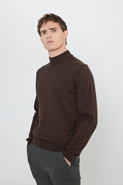 ALTINYILDIZ CLASSICS Erkek Kahverengi Pamuklu Standart Fit Normal Kesim Yarım Balıkçı Yaka Triko Kazak