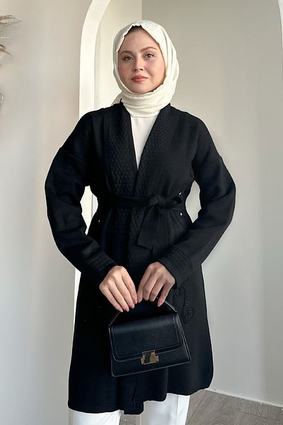InStyle Μαύρο πλεκτό μπουφάν με σχέδιο και κέντημα στο γιακά
