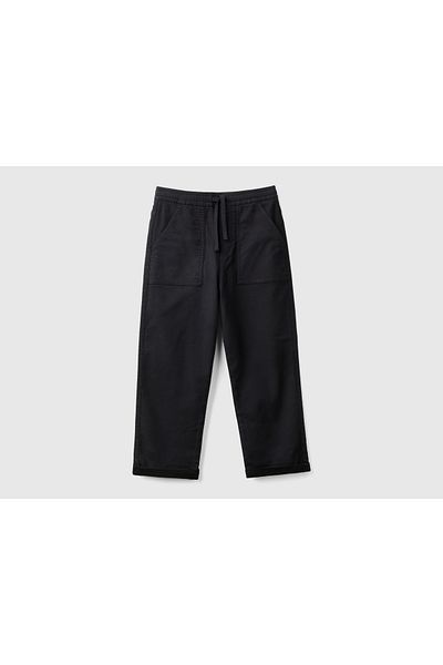 United Colors of Benetton Boy's Black Back Pocket Logo Embroidered Four Pocket Jogger Pants