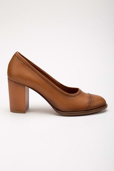 ANALİN SHOES Класически дамски обувки на ток от естествена кожа - светлокафяви