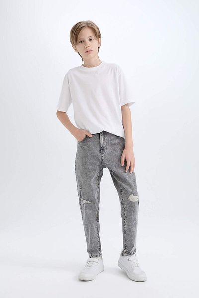 DeFacto Pantaloni de jeans cu picior drept, cu detaliu rupt, pentru băiat 3132981