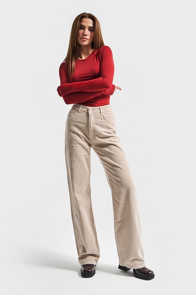 its basic Pantaloni de damă, culoare bej, 29w457, cu picior lat, din catifea groasă