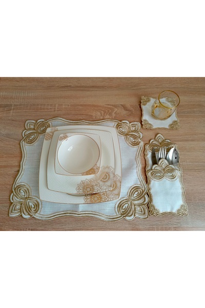 Altın Çeyiz Tekstil Fiyonk Desen Taşlı Krem Gold Masa Örtüsü 6 kişilik 19  Pa...