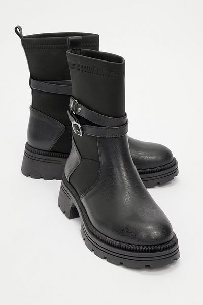 LuviShoes ELENA Μαύρες Δερμάτινες Γυναικείες Flat Μπότες με Ζώνη Scuba