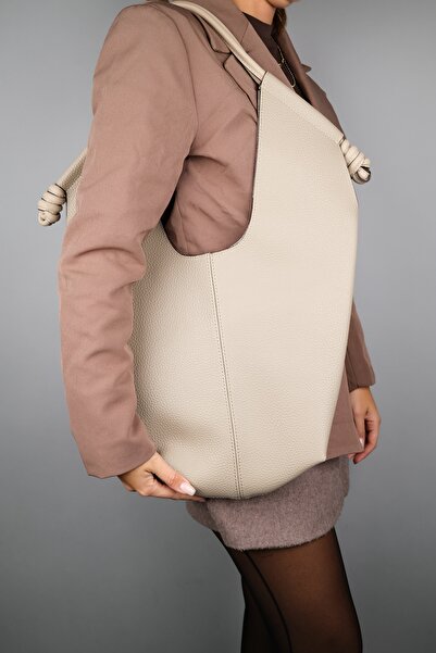 LuviShoes حقيبة كتف نسائية كاجوال باللون البيج الداكن من SANTANA